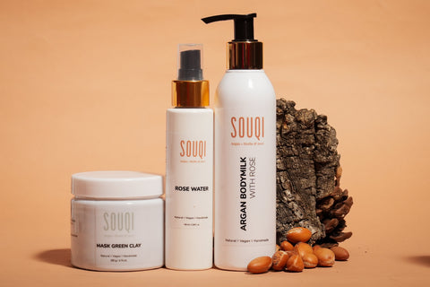 YASMIN Giftset van Souqi met rozenwater, groene kleimasker en Argan bodymilk met rozen